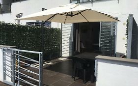 Relax House